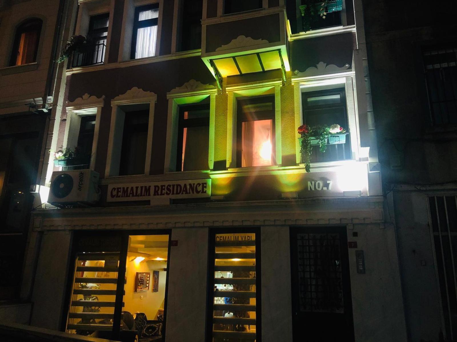 Taksim Cmlm Suit Isztambul Kültér fotó